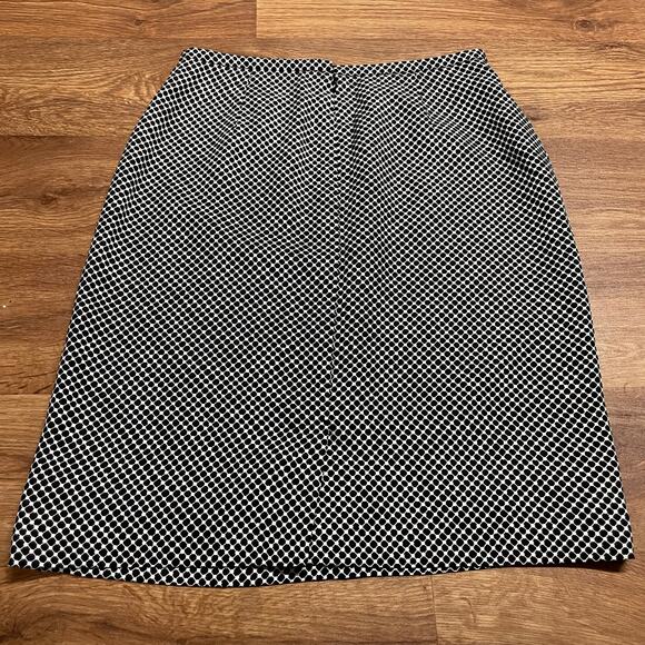 Ann Taylor Black White Patterned 100% Silk Pencil Skirt Womens Size 4 Career - Picture 2 of 10